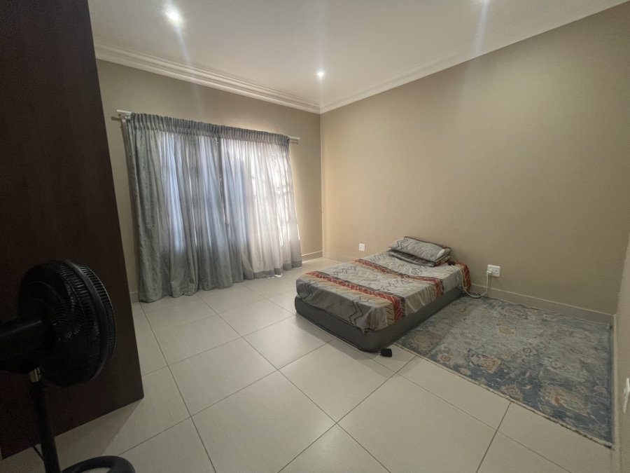 4 Bedroom Property for Sale in Heuwelsig Free State
